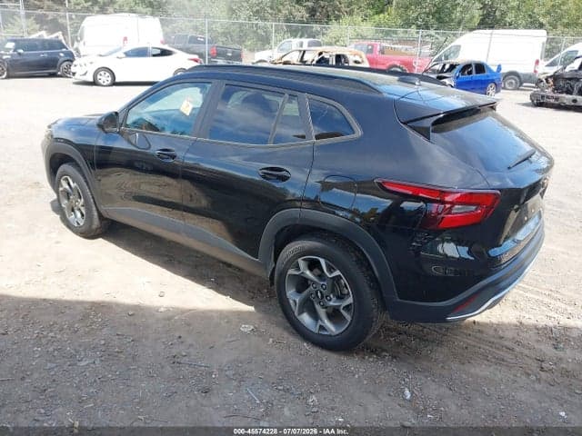 2025 CHEVROLET TRAX FWD LT 3