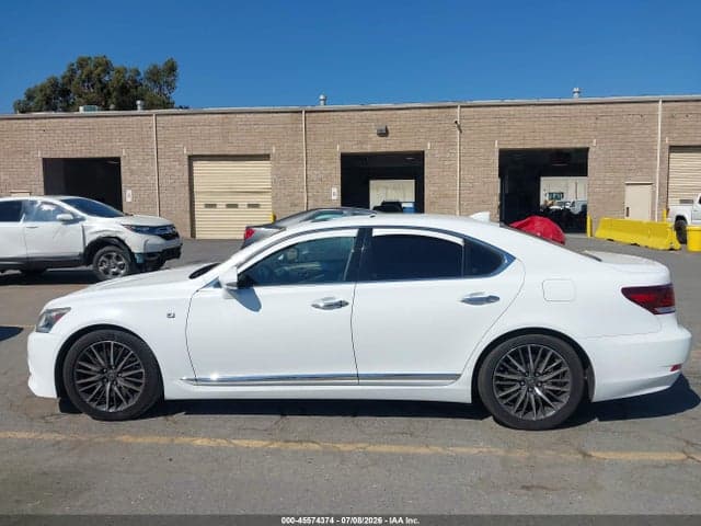 2017 LEXUS LS 460 14