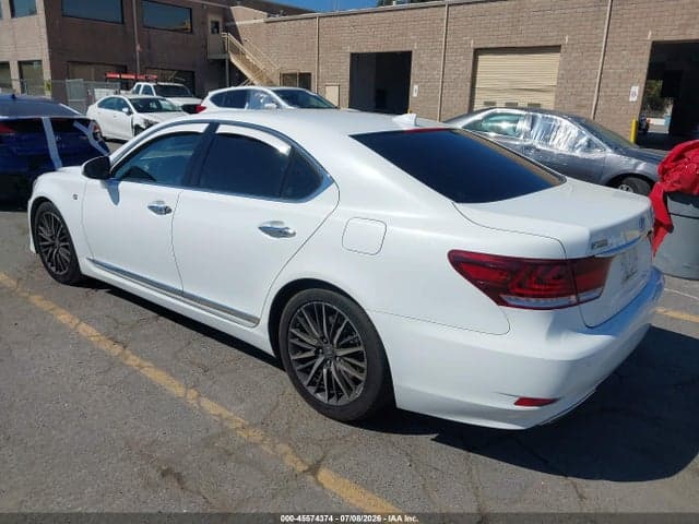 2017 LEXUS LS 460 3
