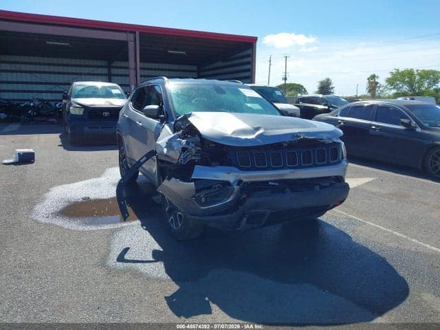2020 JEEP COMPASS TRAILHAWK 4X4 6