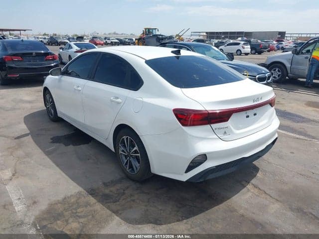 2023 KIA FORTE LXS 3