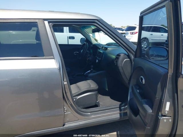 2018 KIA SOUL + 5