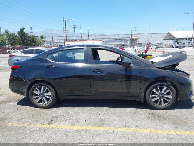 2024 NISSAN VERSA 1.6 SV 12