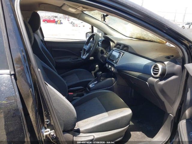 2024 NISSAN VERSA 1.6 SV 5