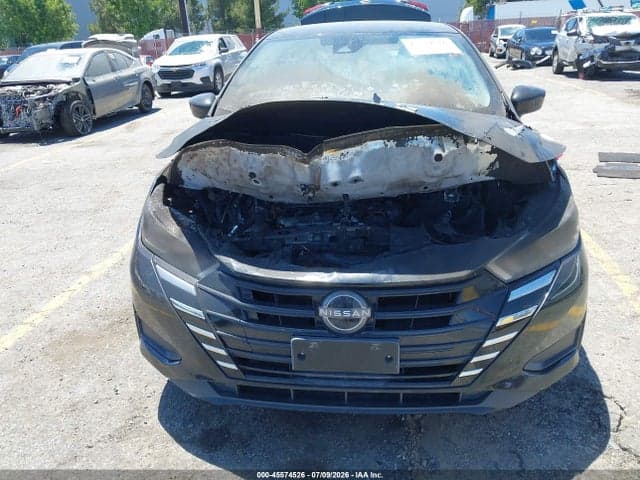 2024 NISSAN VERSA 1.6 SV 6