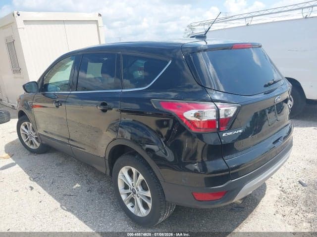2017 FORD ESCAPE SE 3