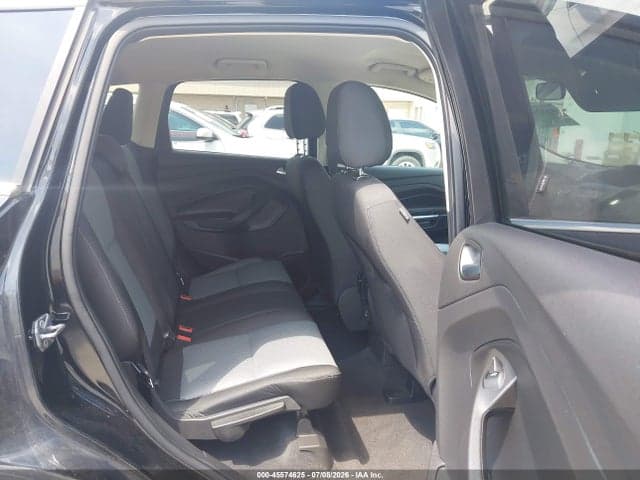 2017 FORD ESCAPE SE 8