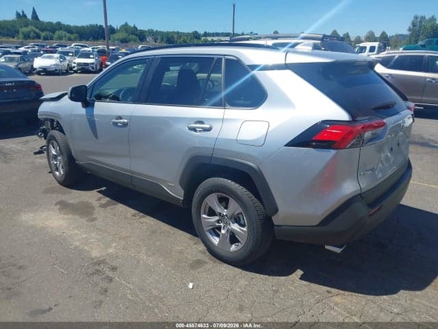 2025 TOYOTA RAV4 HYBRID XLE 3