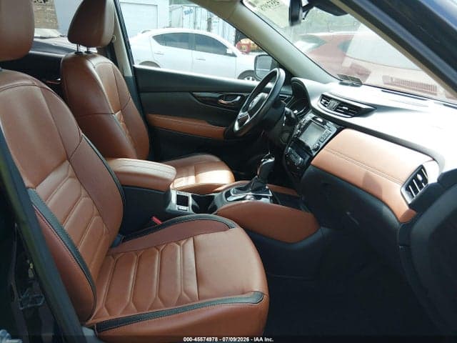 2017 NISSAN ROGUE SL 5