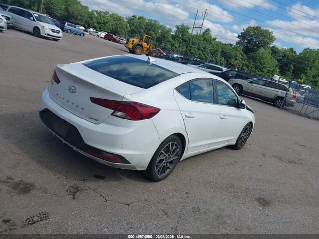 2019 HYUNDAI ELANTRA LIMITED 4