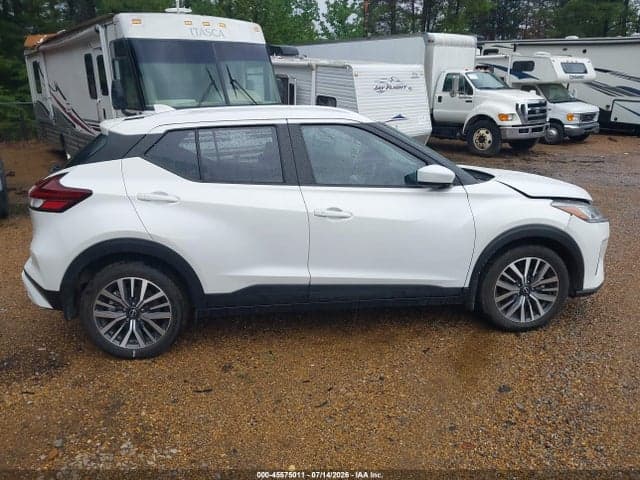 2022 NISSAN KICKS SV XTRONIC CVT 13