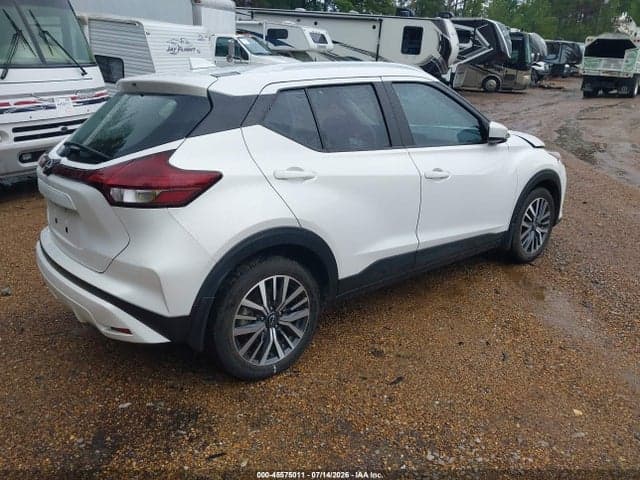 2022 NISSAN KICKS SV XTRONIC CVT 4