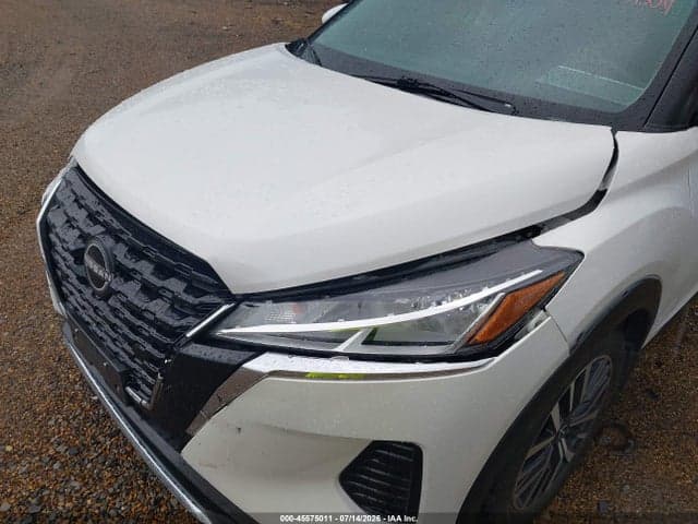 2022 NISSAN KICKS SV XTRONIC CVT 6