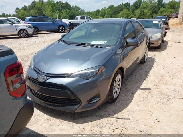 2018 TOYOTA COROLLA LE 12