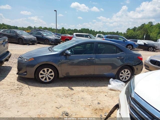 2018 TOYOTA COROLLA LE 14
