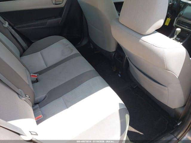 2018 TOYOTA COROLLA LE 8