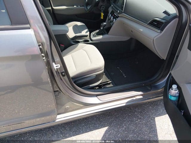 2019 HYUNDAI ELANTRA SE 5