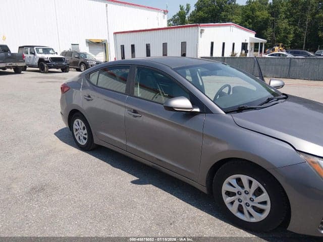 2019 HYUNDAI ELANTRA SE 6