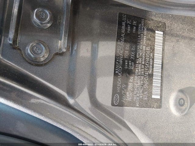 2019 HYUNDAI ELANTRA SE 9