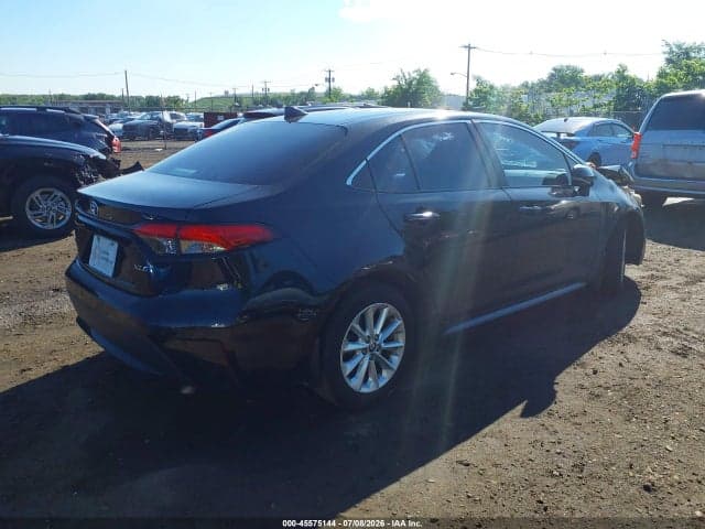 2020 TOYOTA COROLLA XLE 4