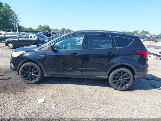 2019 FORD ESCAPE SE 15