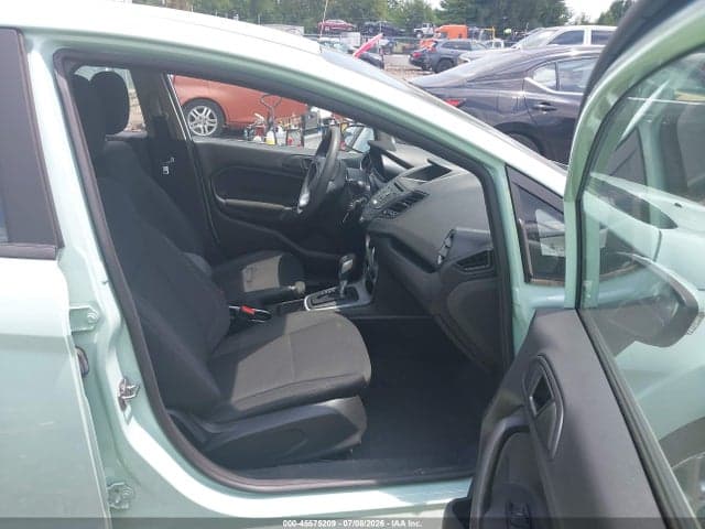 2017 FORD FIESTA SE 5