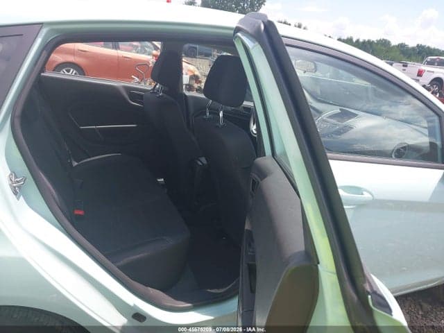 2017 FORD FIESTA SE 8