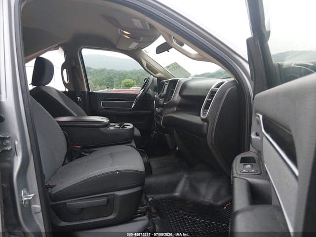 2019 RAM 2500 BIG HORN 4X4 6'4 BOX 5
