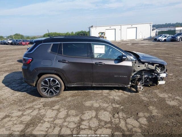 2022 JEEP COMPASS LIMITED 4X4 13