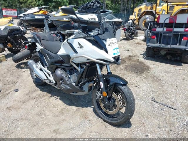 2025 HONDA NC750 XD - 1
