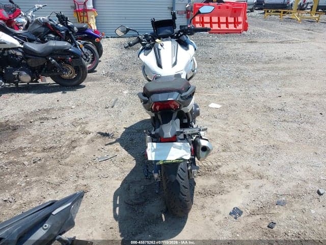 2025 HONDA NC750 XD 6