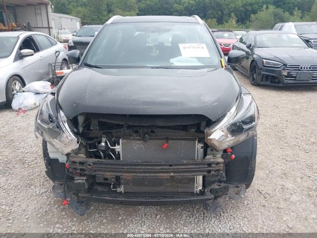 2019 NISSAN KICKS SR 6
