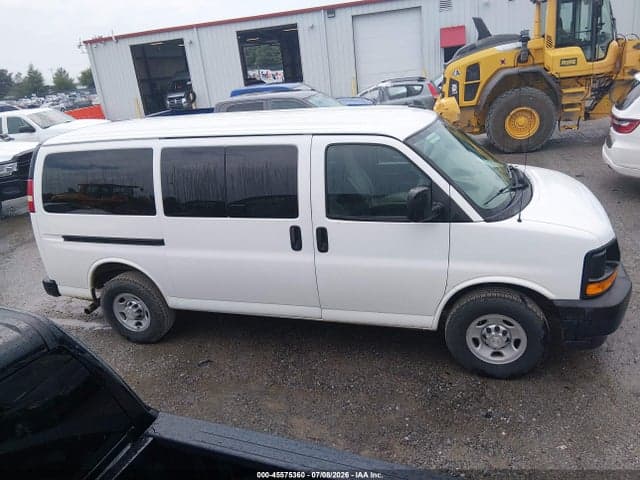 2017 CHEVROLET EXPRESS 2500 LS 18