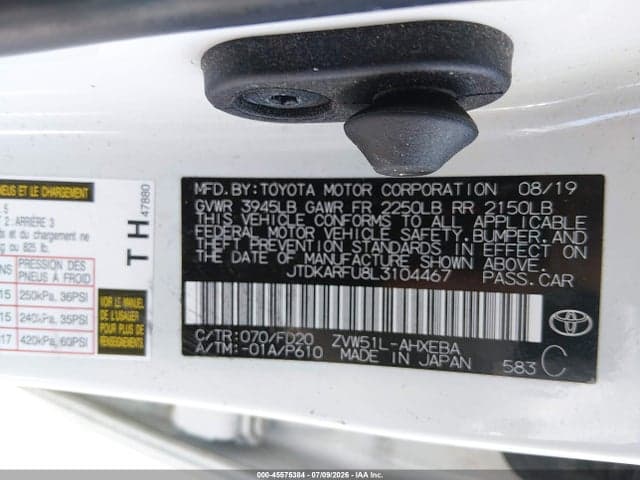 2020 TOYOTA PRIUS LE 9