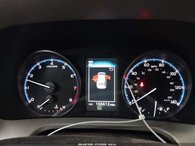 2018 TOYOTA RAV4 LE 7