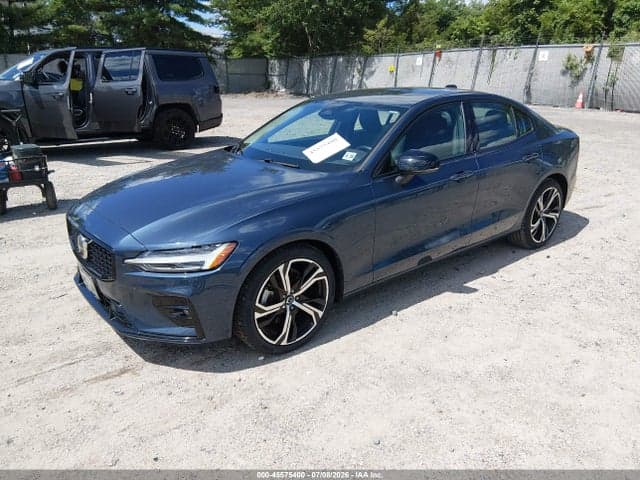 2024 VOLVO S60 B5 PLUS DARK THEME 2