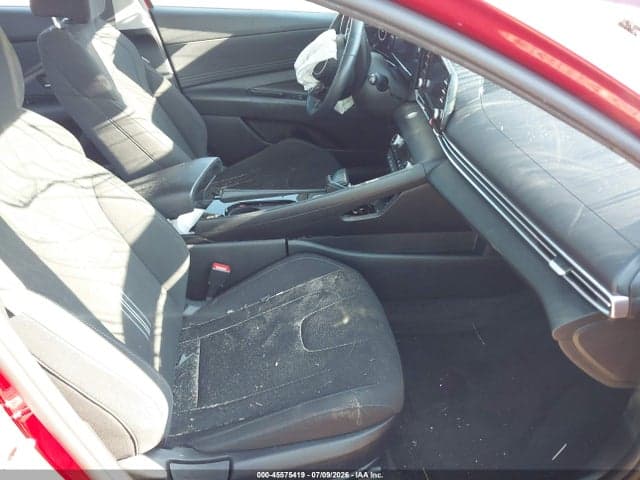 2022 HYUNDAI ELANTRA SEL 5