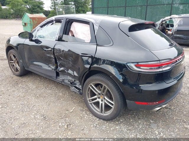 2021 PORSCHE MACAN S 3