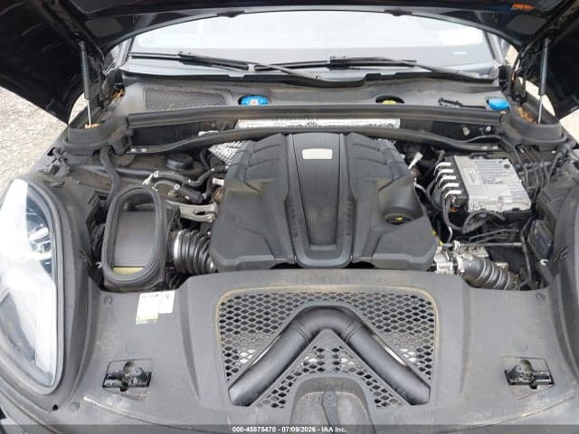 2021 PORSCHE MACAN S 10