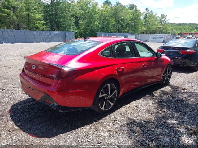 2021 HYUNDAI SONATA SEL PLUS 4