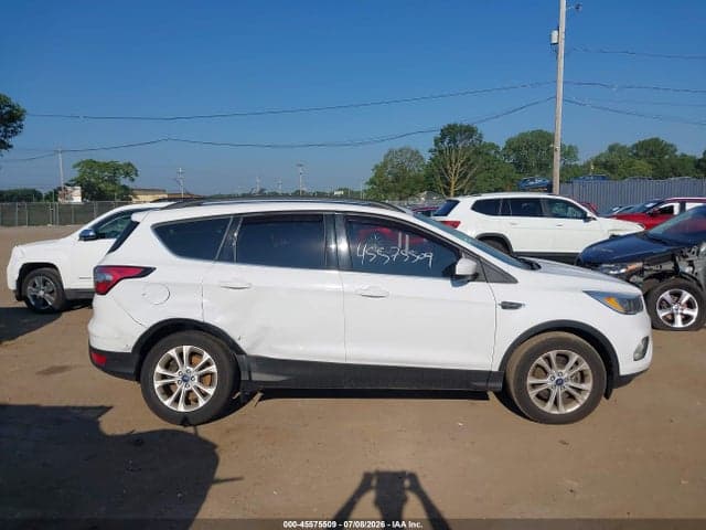 2018 FORD ESCAPE SE 13
