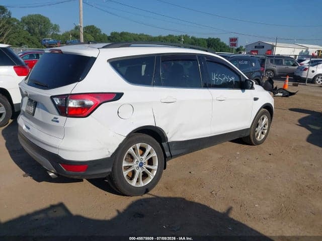 2018 FORD ESCAPE SE 4