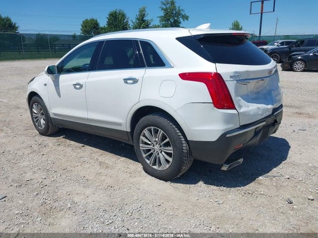 2017 CADILLAC XT5 LUXURY 3