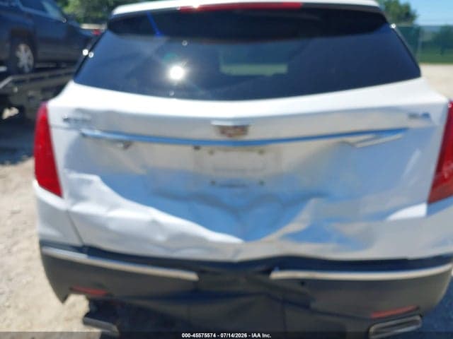 2017 CADILLAC XT5 LUXURY 6