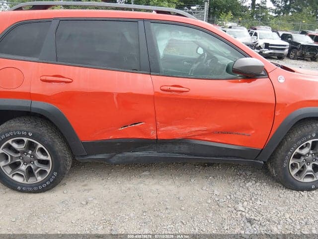 2021 JEEP CHEROKEE TRAILHAWK 4X4 6