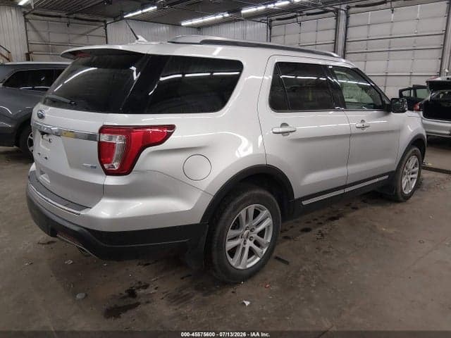 2018 FORD EXPLORER XLT 4
