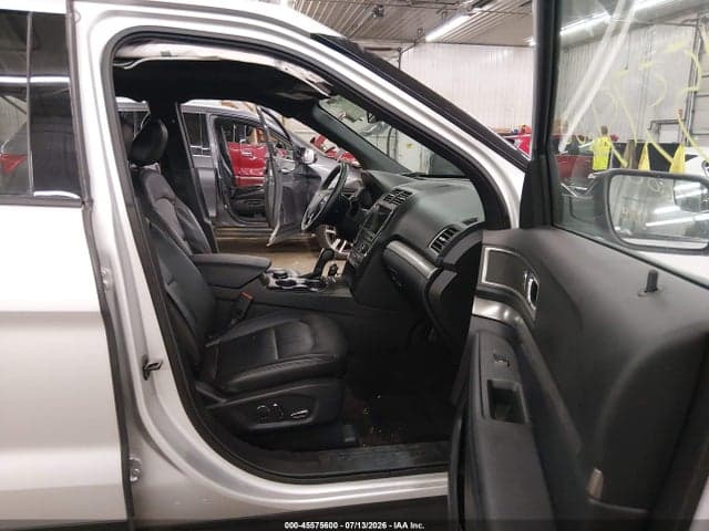 2018 FORD EXPLORER XLT 5