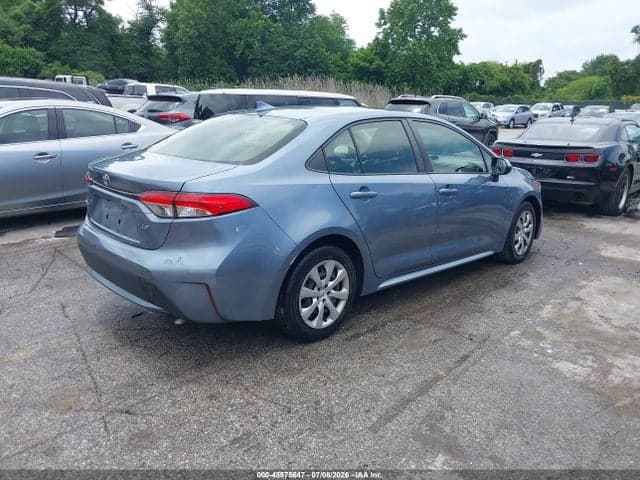 2022 TOYOTA COROLLA LE 4