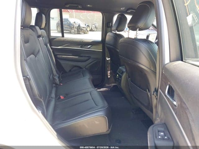 2024 JEEP GRAND CHEROKEE LIMITED 4X4 8