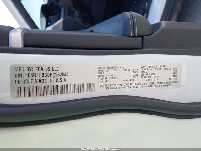 2024 JEEP GRAND CHEROKEE LIMITED 4X4 9